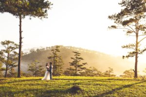 spring wedding trends